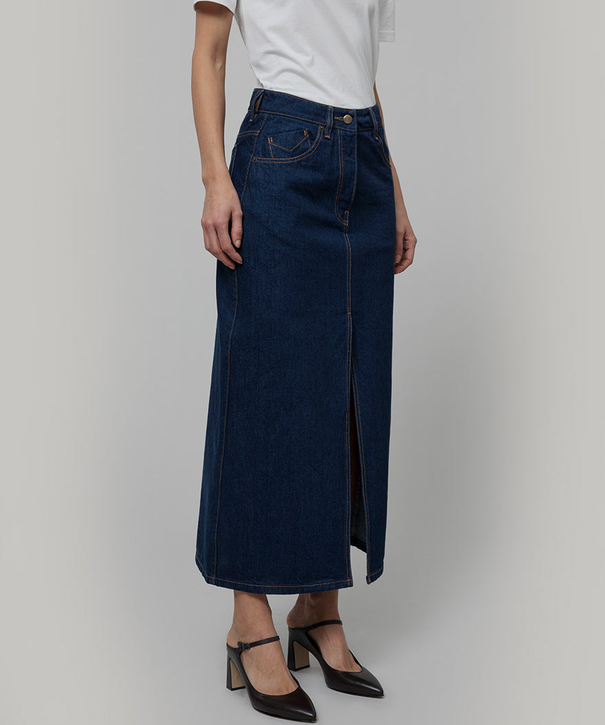 Abbigliamento in Prevendita - Pre-ordine Nuova Collezione Primavera Estate 2026 Rifò moda circolare made in Italy