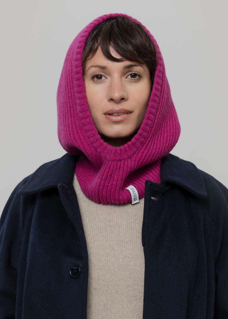Balaclava Cashmere Donna Uomo Riciclato Fucsia Marika - Rifò Lab Moda circolare made in Italy