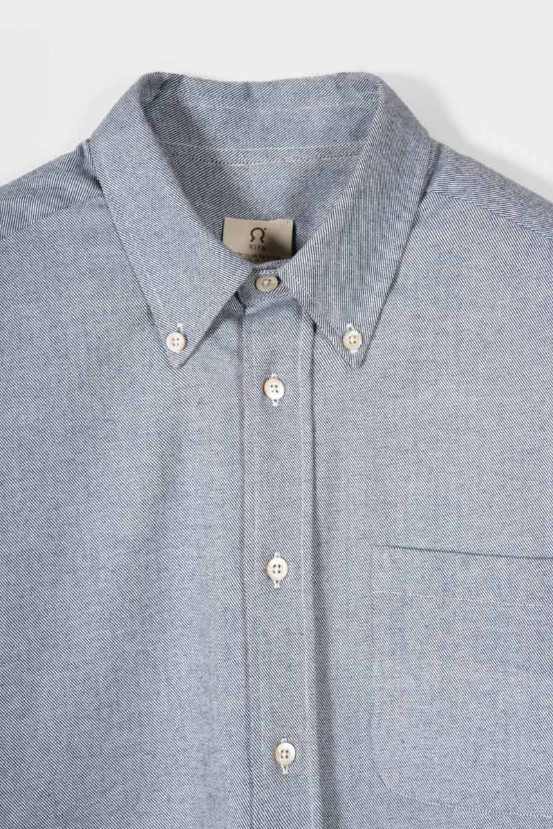 Camicia Uomo Elegante Azzurra Cotone Oxford Manlio - Archivio Inghirami x Rifò moda circolare made in Italy 