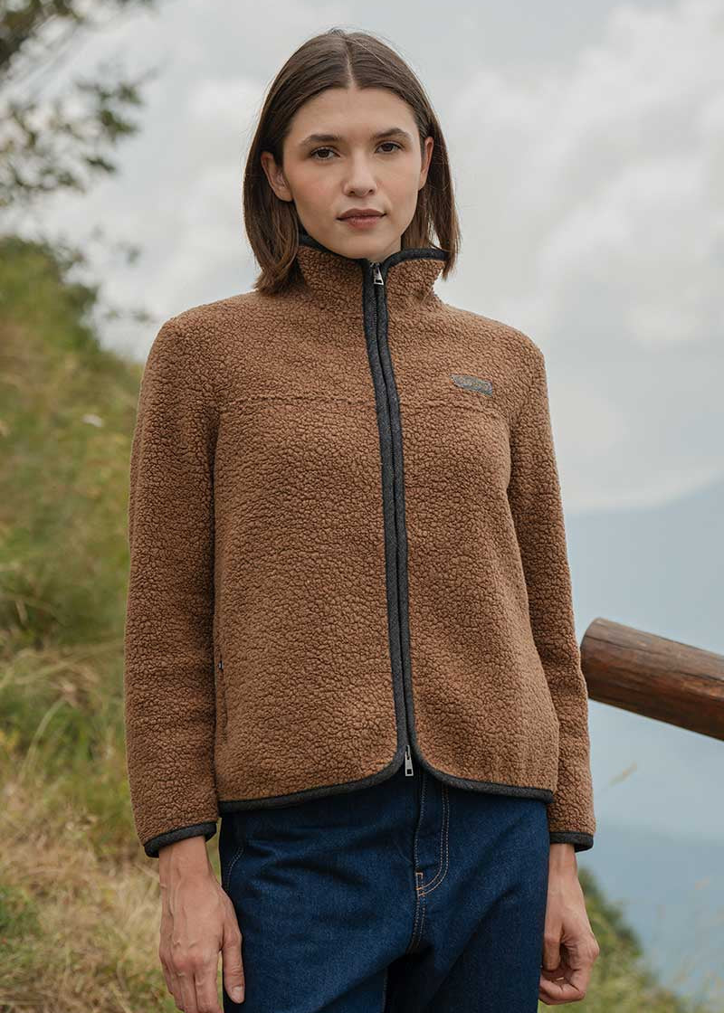 Giacca Pile Donna Teddy Lana Margaret  100% Lana Rigenerata - Rifò Lab Moda circolare made in Italy 
Beige Sughero
