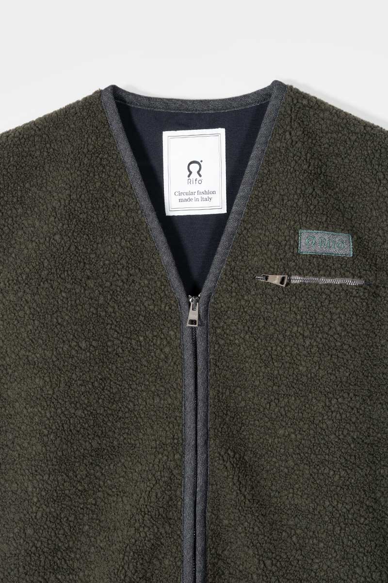 Gilet Pile Donna Uomo Lana Riciclata Andrew - Rifò Lab Moda circolare made in Italy
Verde Foresta
