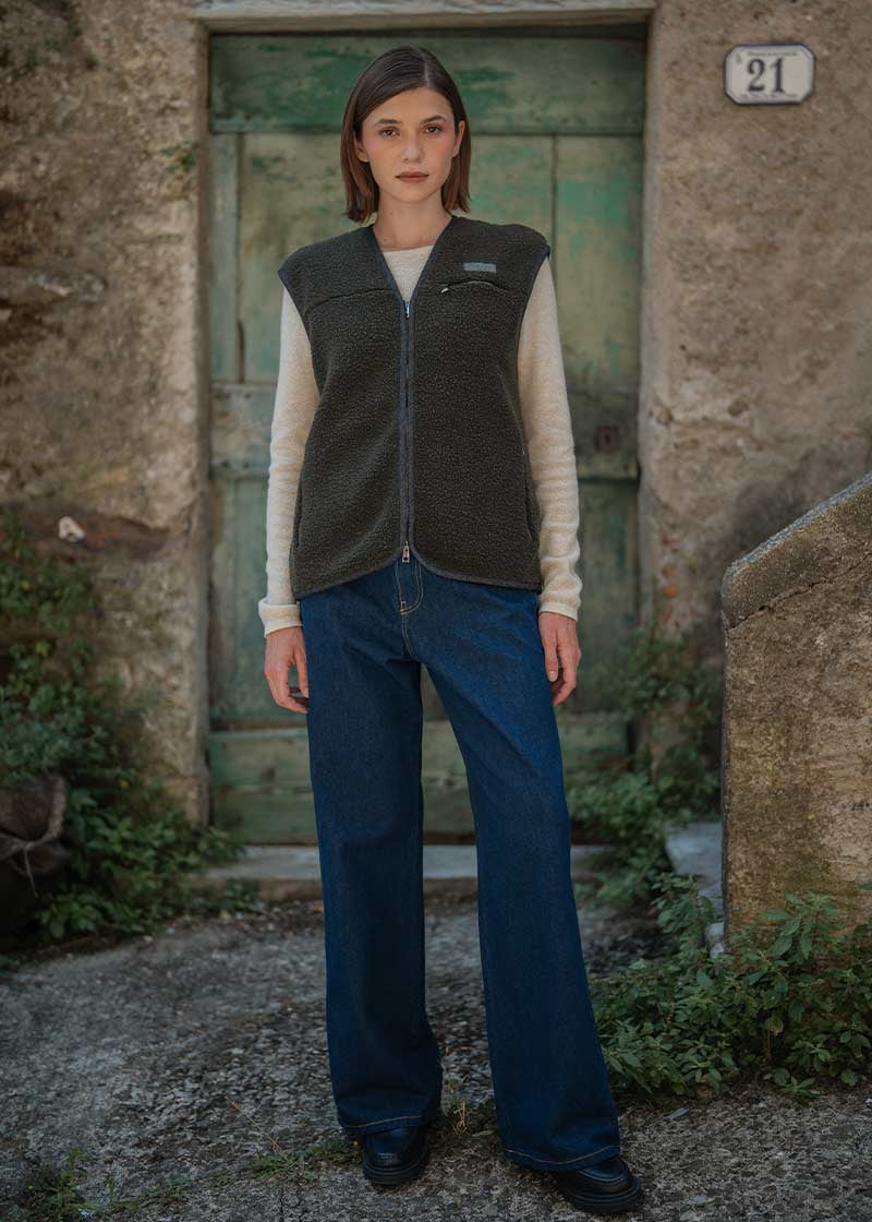 Gilet Pile Donna Uomo Lana Riciclata Andrew - Rifò Lab Moda circolare made in Italy
Verde Foresta