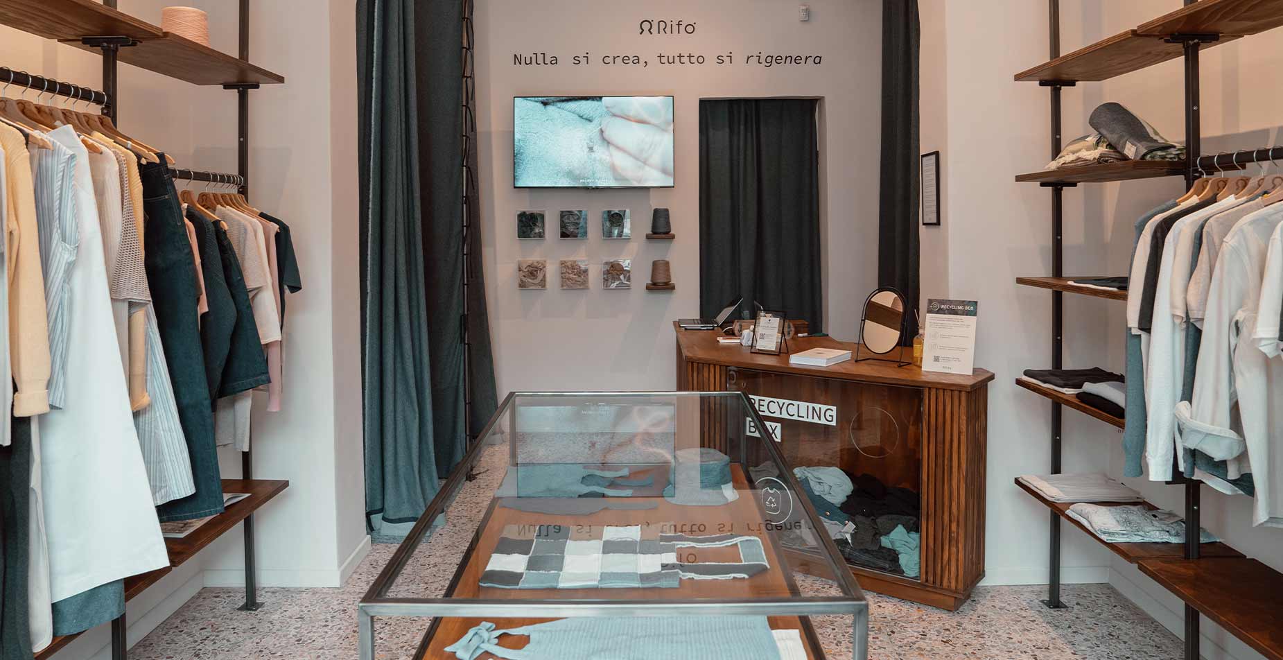 negozio-Rifo-Milano-Wagner-negozio-abbigliamento-sostenibile - Rifò Lab Moda circolare made in Italy 