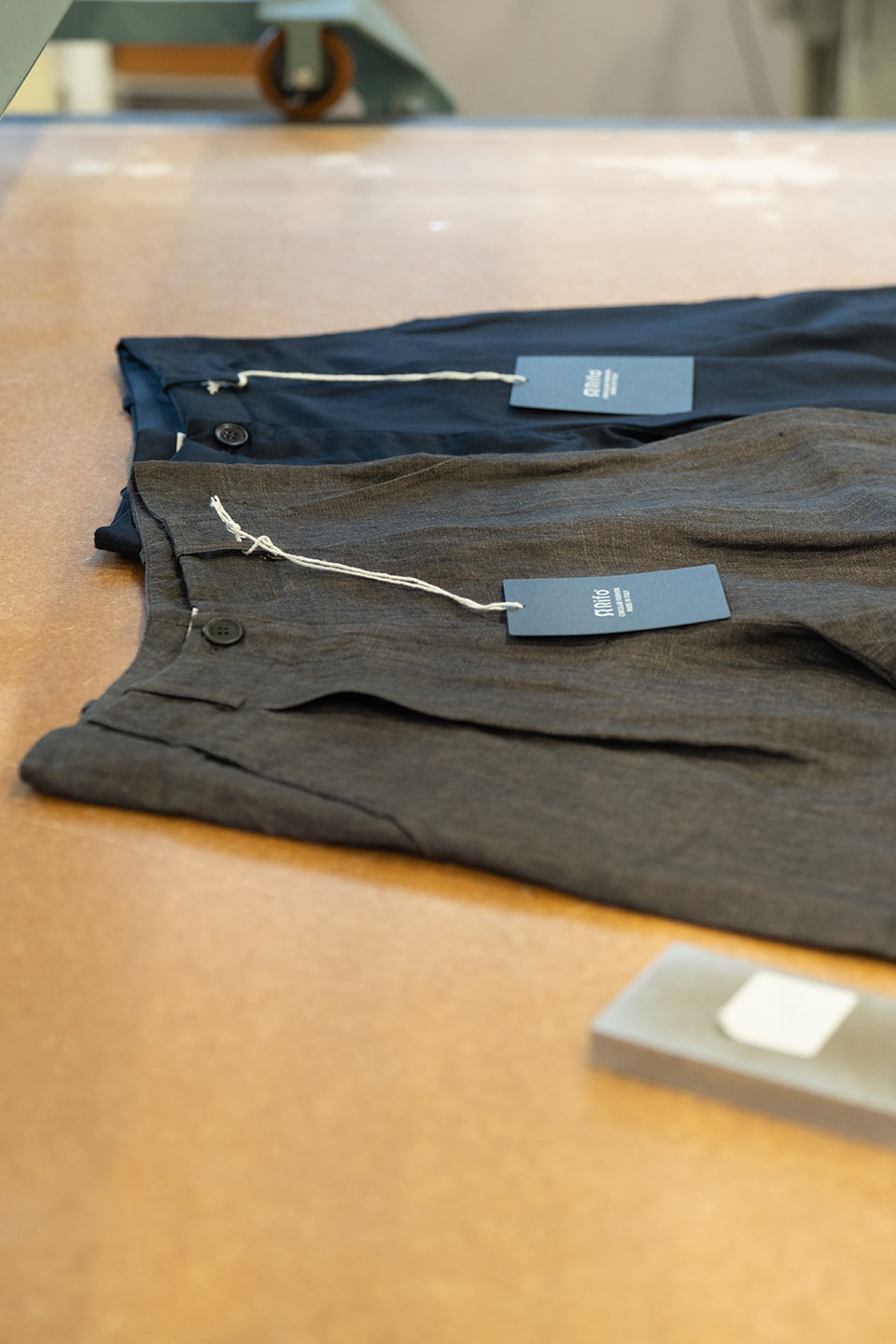 Infiniti tessuti,
ma metraggi limitati

...sono i capi fatti con ciò che già esiste



LA CAPSULE DEADSTOCK è ONLINE

Pantalone ampio Milena
Materiale: 100% lino
