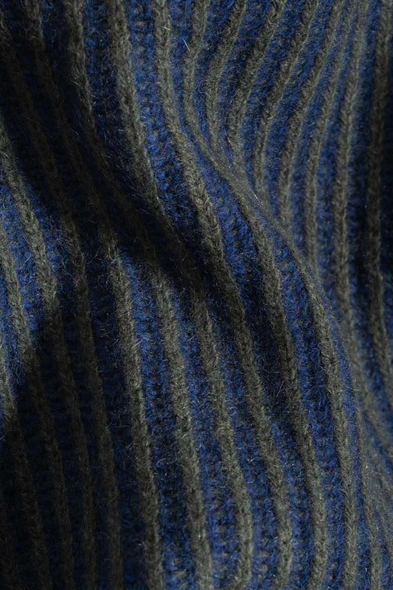 Maglione Cashmere Donna Cropped Emilia  - Rifò Lab Moda circolare made in Italy
Blu Verde