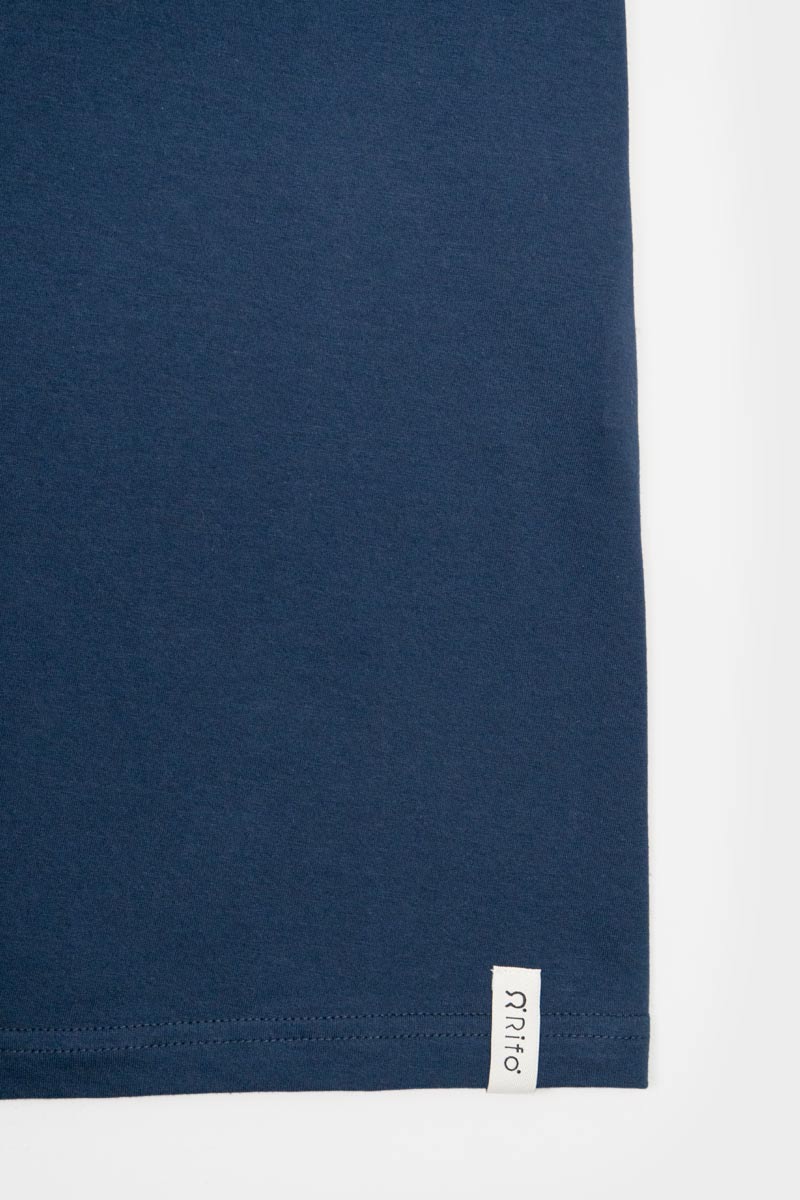 Blu Balena | tshirt cotone uomo organico e cotone rigenerato Elio
