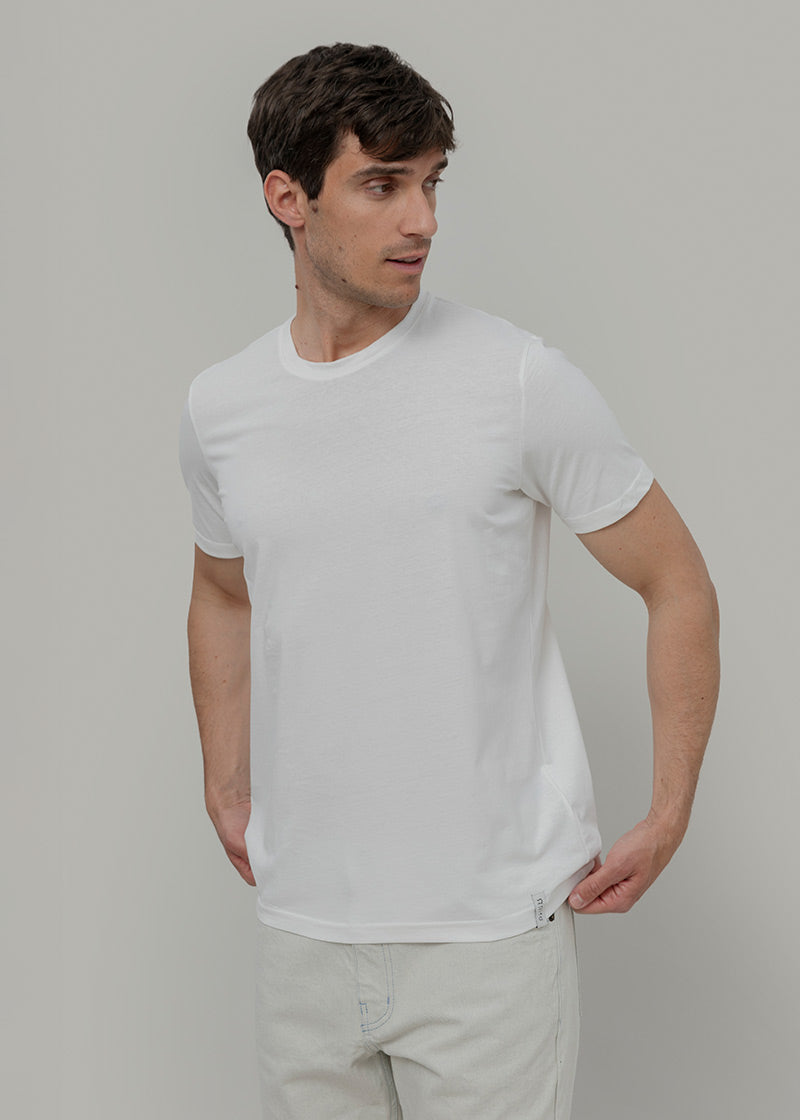 Bianco Latte | tshirt cotone uomo organico e cotone rigenerato Elio