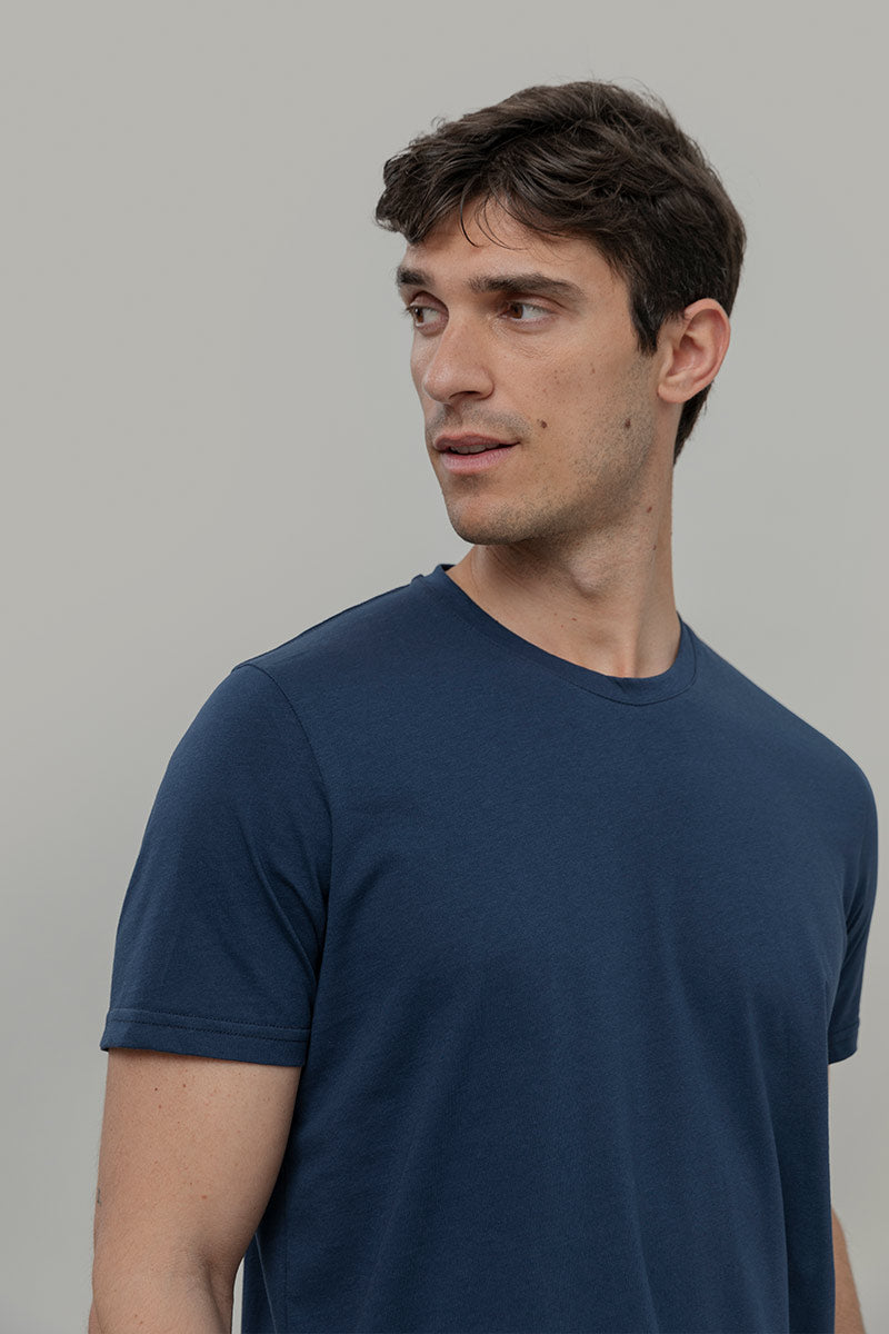 Blu Balena | tshirt cotone uomo organico e cotone rigenerato Elio