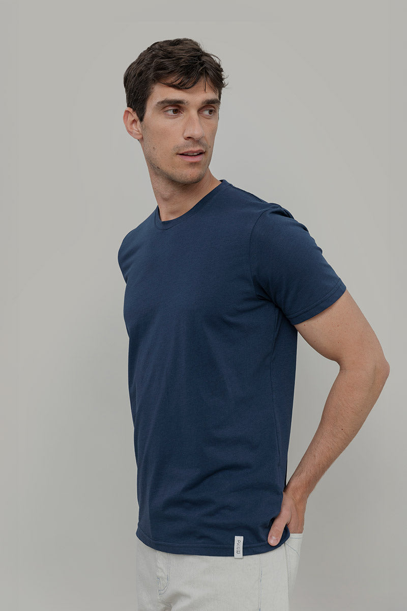 Blu Balena | tshirt cotone uomo organico e cotone rigenerato Elio