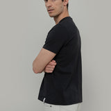 Nero Corvino | tshirt cotone uomo organico e cotone rigenerato Elio