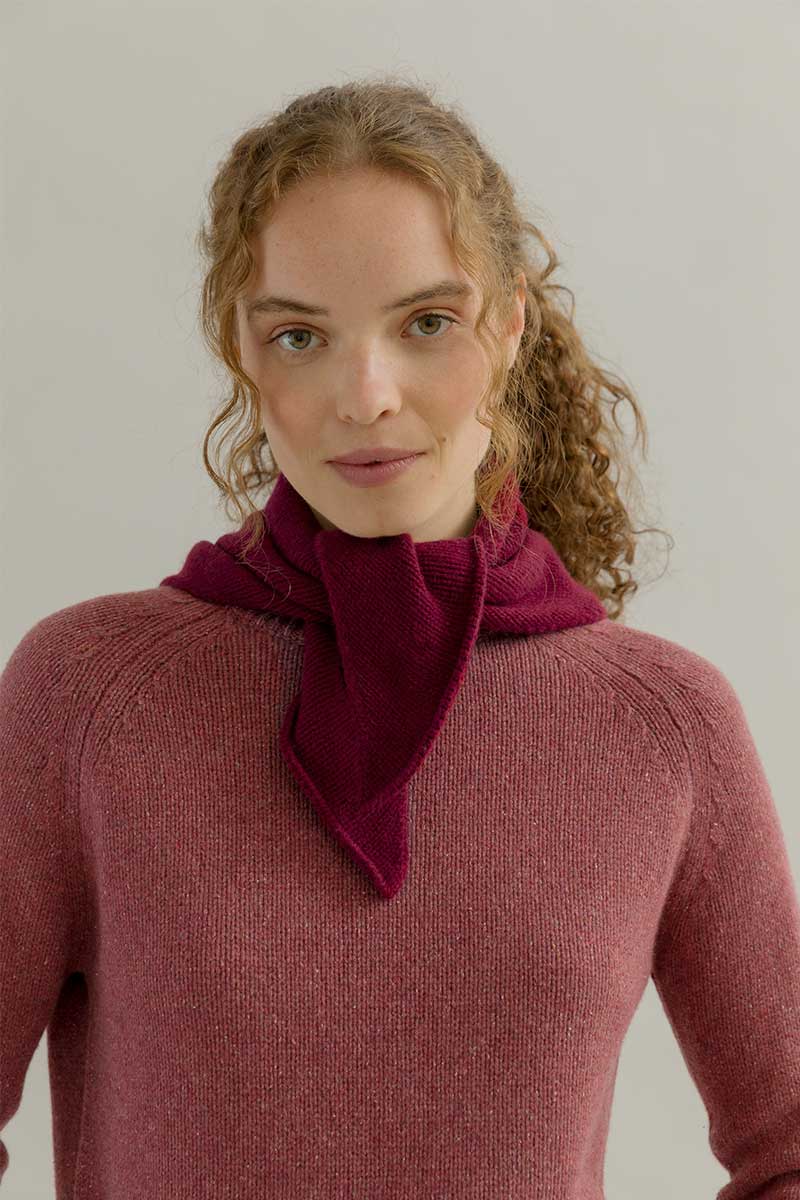Sciarpa Triangolare Bandana Cashmere Masha - Rifò Lab Moda circolare made in Italy