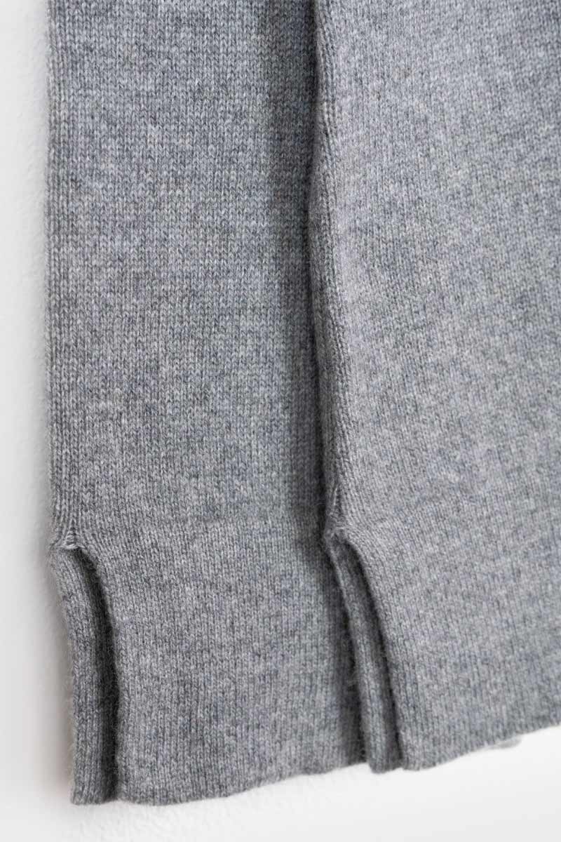 Grigio Cemento | Maglia donna cashmere rigenerato