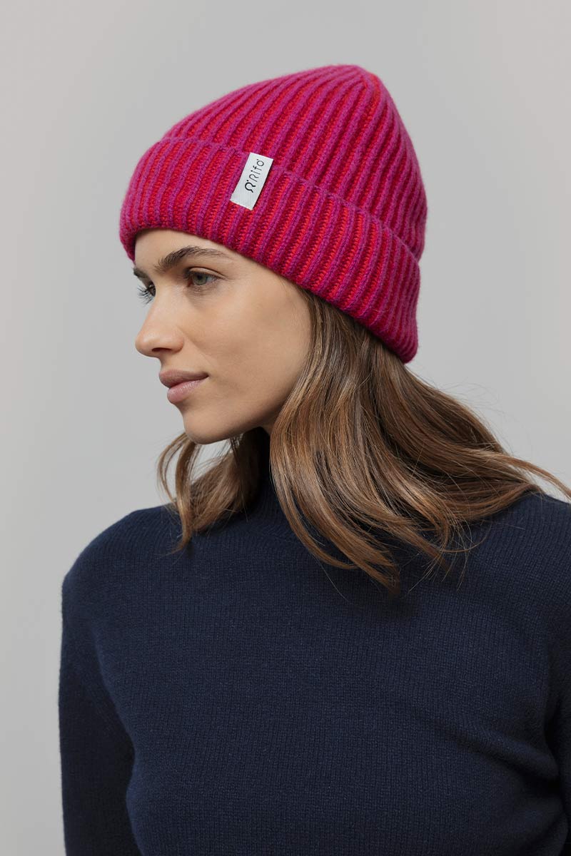 Beanie Cappello Uomo e Donna Cashmere Fucsia Teo - Rifò Lab Moda circolare made in Italy
