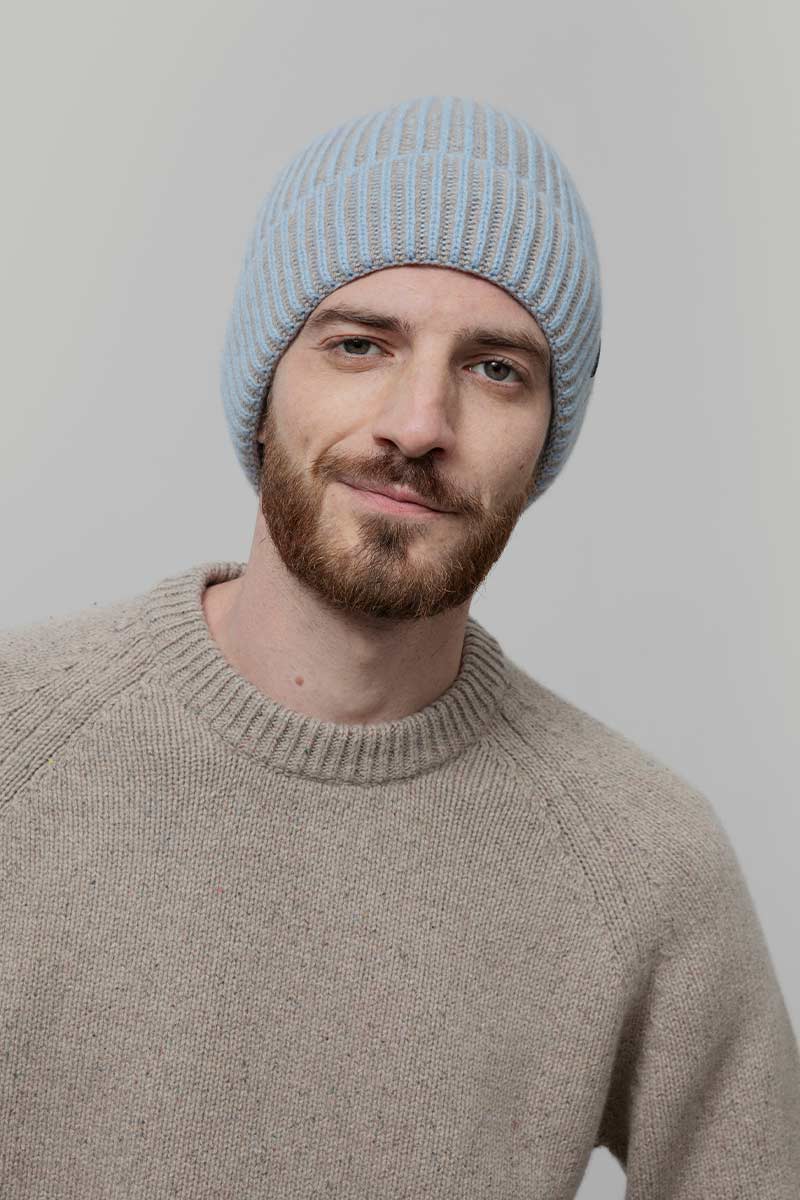 Beanie Cappello Uomo e Donna Cashmere Verde Azzurro Teo - Rifò Lab Moda circolare made in Italy