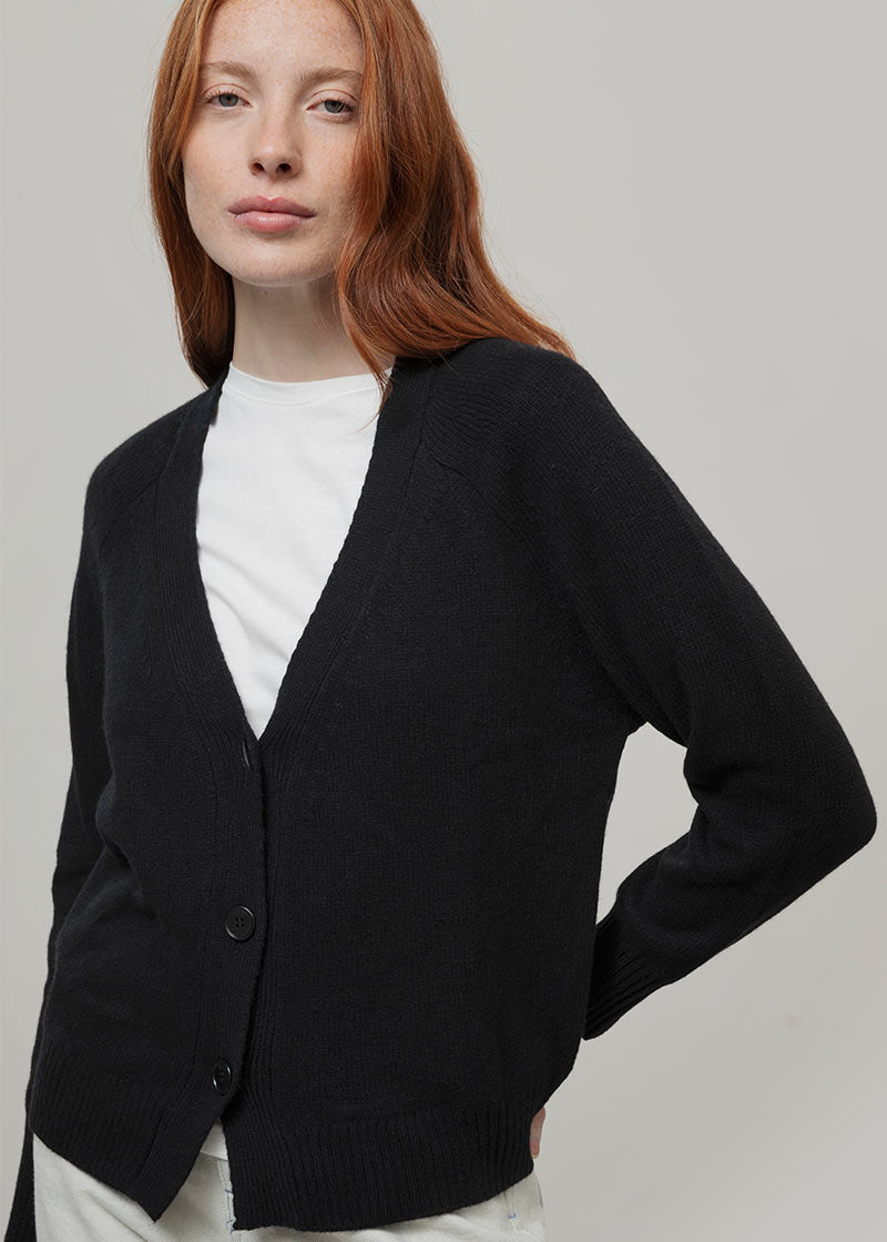 Cardigan con bottoni Donna Cashmere Rigenerato Tosca- Rifò Lab Moda circolare made in Italy 
