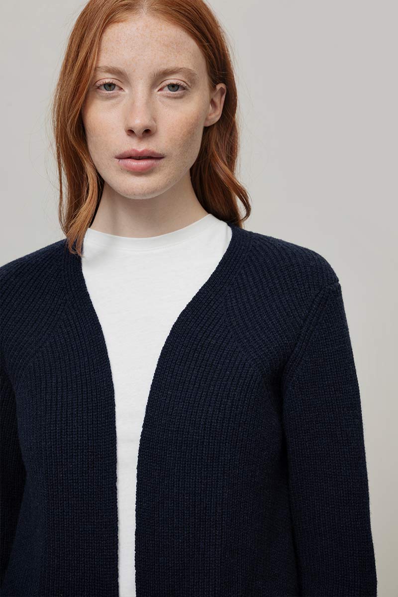 Cardigan Lungo Donna Lana Rigenerata Gioia - Rifò Lab Moda circolare made in Italy
Blu Mora