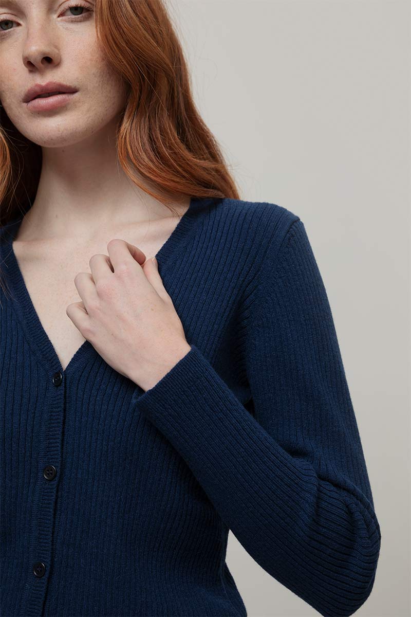 Cardigan con Bottoni Donna Lana Extrafine Sonia  - Rifò Lab Moda circolare made in Italy
Blu Abisso