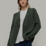 Cardigan Unisex Lana Rigenerata Cleto Verde Foresta - Rifò Lab Moda circolare made in Italy