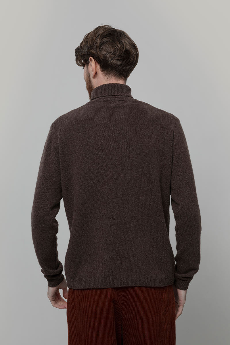 Dolcevita Uomo Cashmere Riciclato Maglione Collo Alto Uomo Dimitri - Rifò Lab Moda circolare made in Italy
Marrone Corteccia