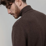 Dolcevita Uomo Cashmere Riciclato Maglione Collo Alto Uomo Dimitri - Rifò Lab Moda circolare made in Italy
Marrone Corteccia