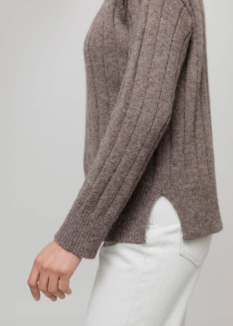 Maglione Alpaca Lana Donna Marrone Atena - Rifò Lab Moda circolare made in Italy