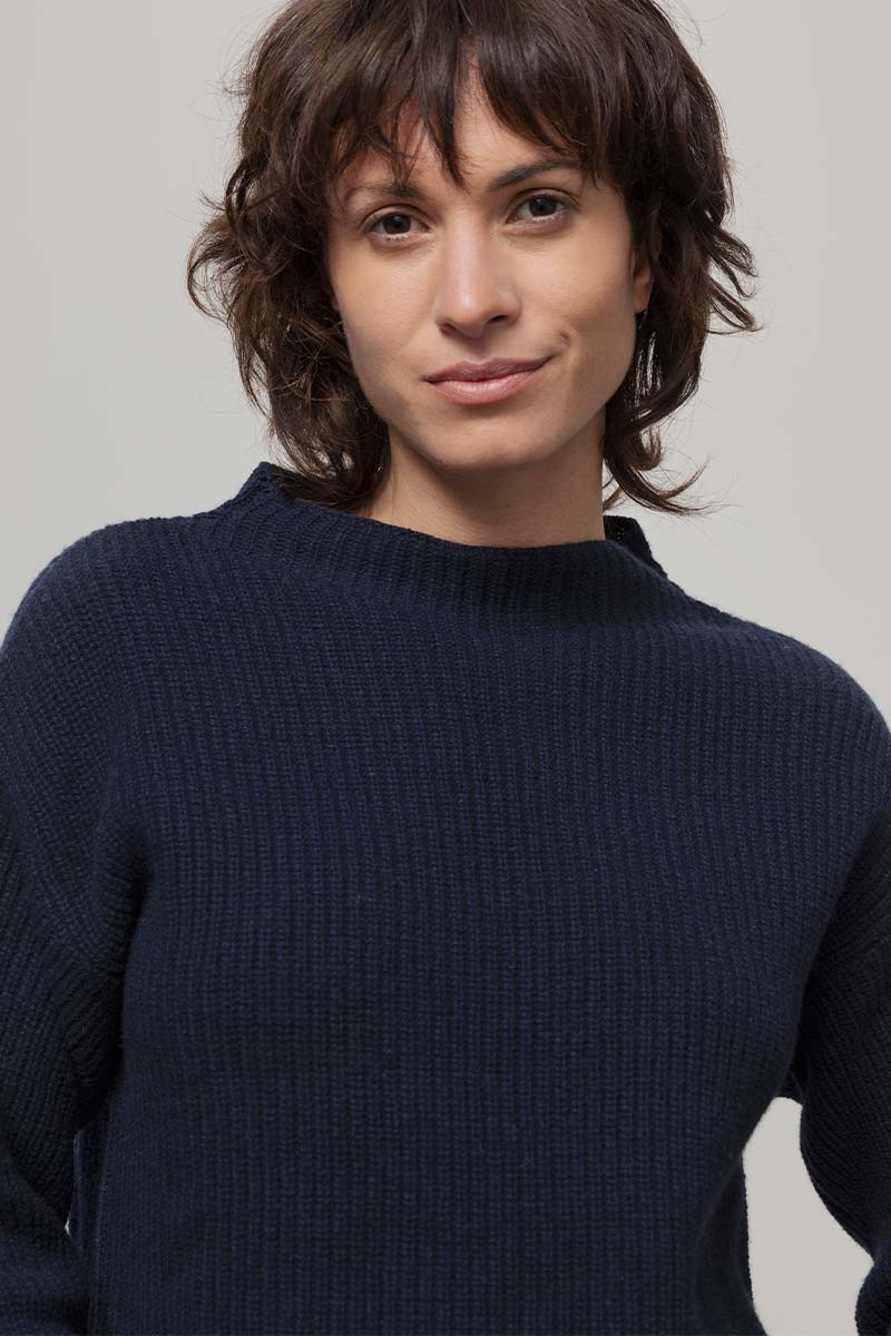 Maglia Donna Cashmere Rigenerato Melissa Blu - Rifò Lab Moda circolare made in Italy