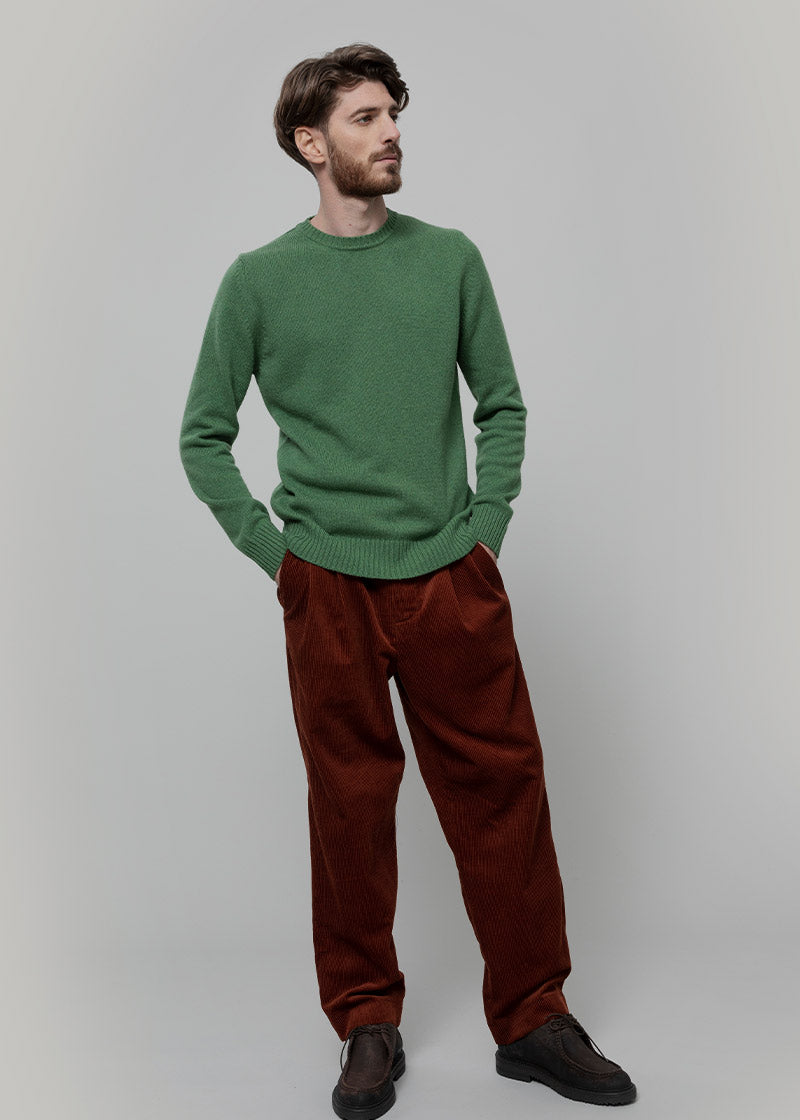 maglia-uomo-cashmere-rigenerato-romeo-8_13d112de-e8a4-46f1-a8ba-662021245aa5