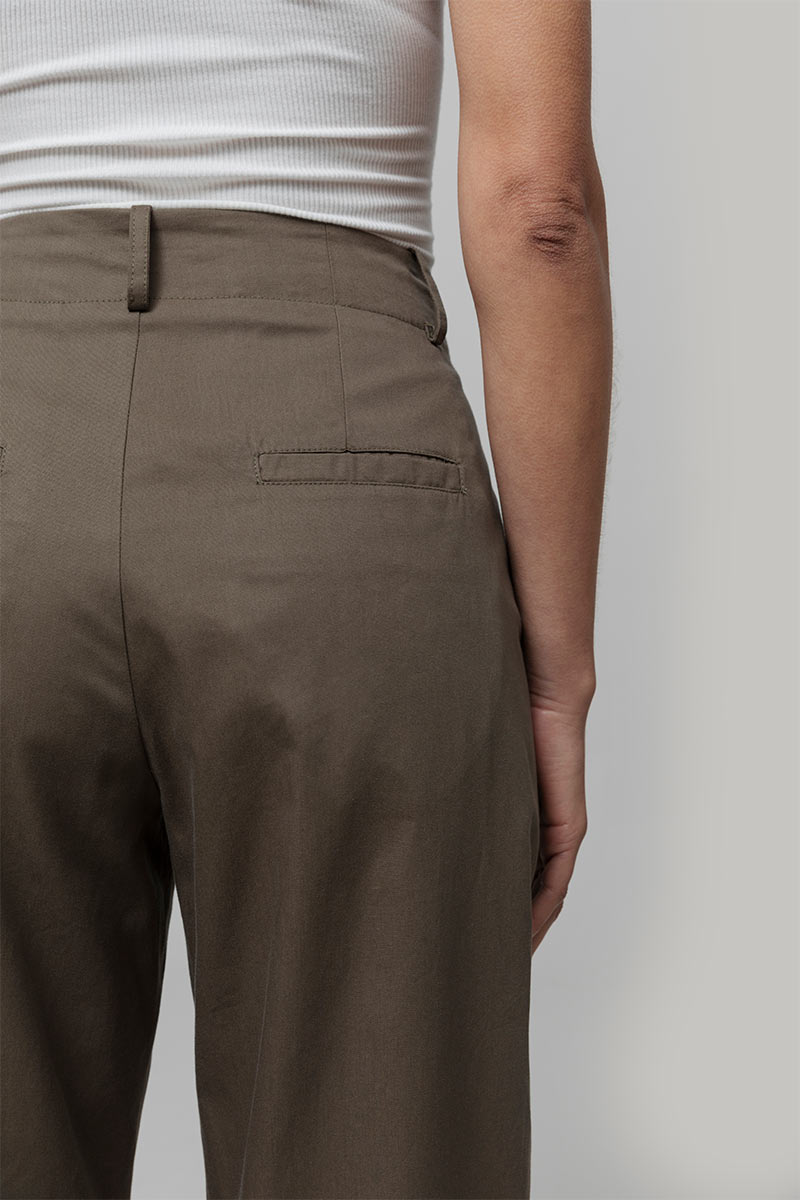 Pantaloni Chino Donna Cotone Dead Stock Gabriella - Rifò Lab Moda circolare made in Italy