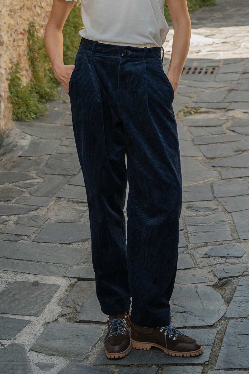 Pantaloni Chino Donna Velluto a Coste Blu Astrid - Rifò Lab Moda circolare made in Italy