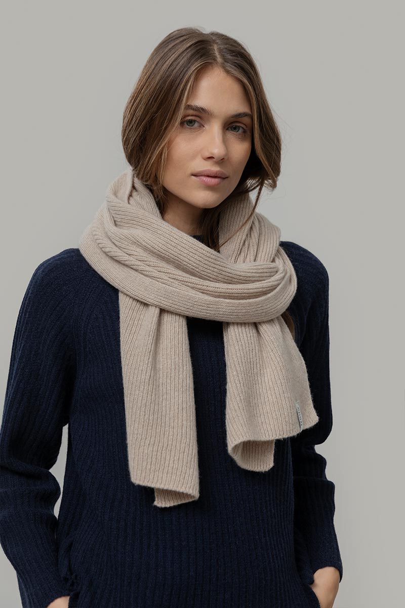 Sciarpa Cashmere Rigenerato Donna Uomo Federico - Rifò Lab Moda circolare made in Italy