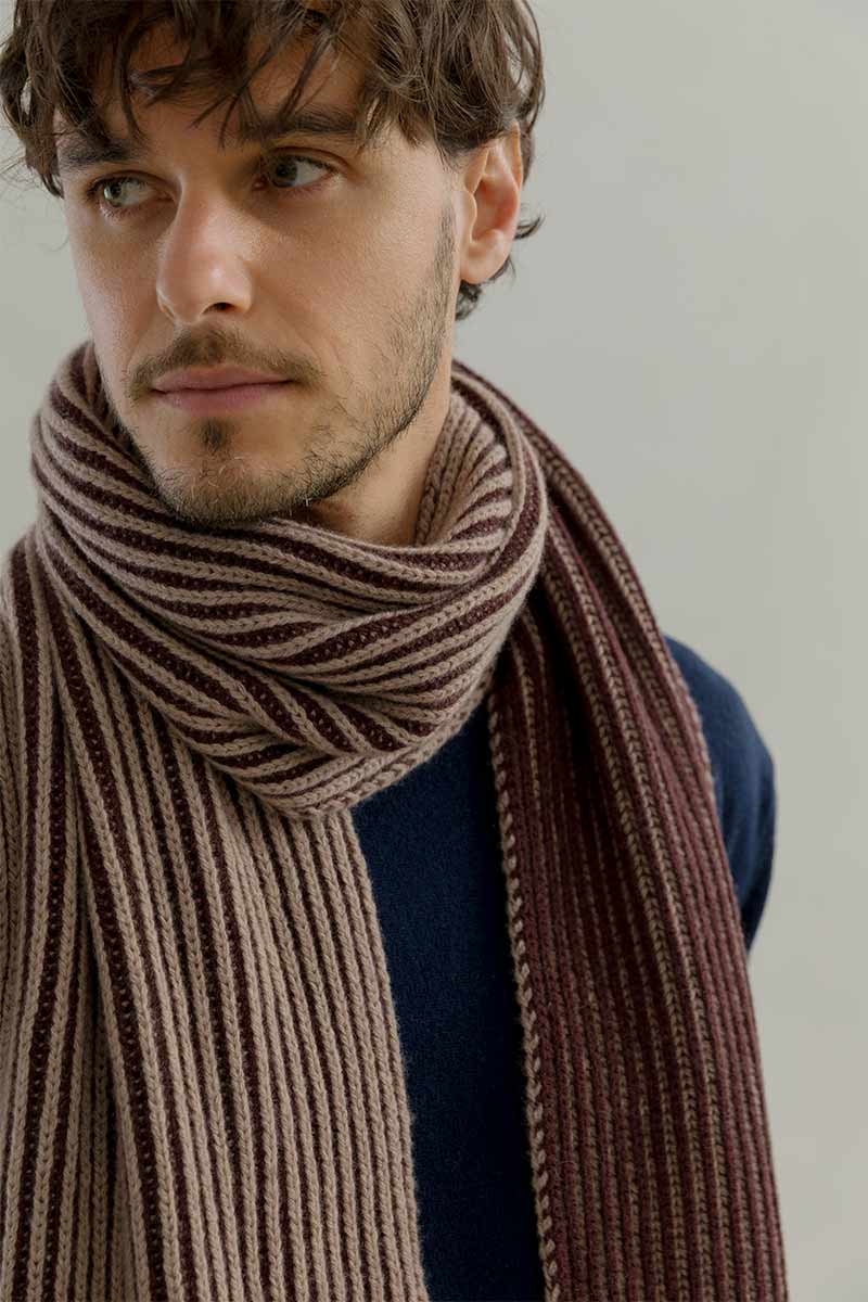 Sciarpa Cashmere Donna Uomo Rigenerato Beige Julia - Rifò Lab Moda circolare made in Italy