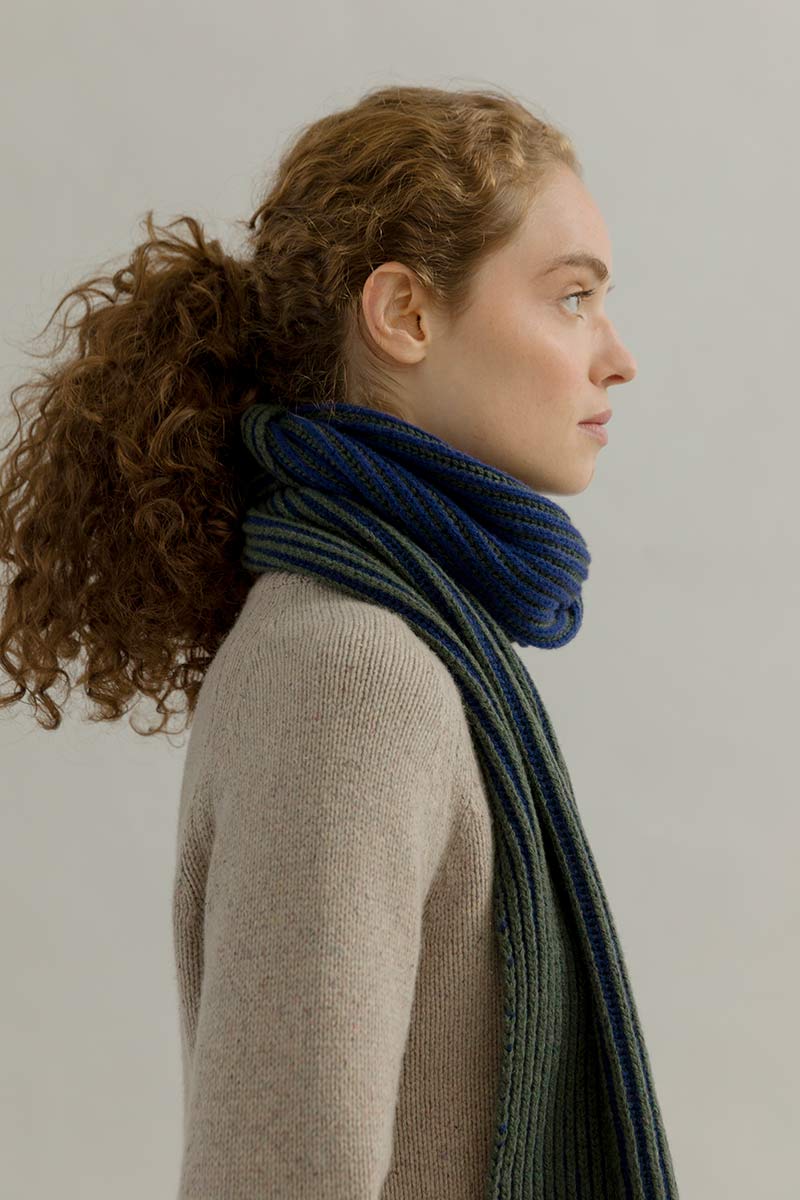 Sciarpa Cashmere Donna Uomo Rigenerato Verde Blu Julia - Rifò Lab Moda circolare made in Italy